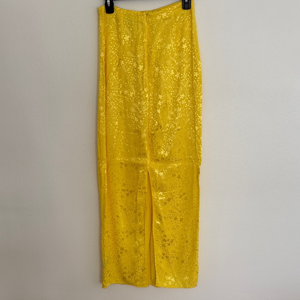 AFRM Yellow set - Picture 6 of 7